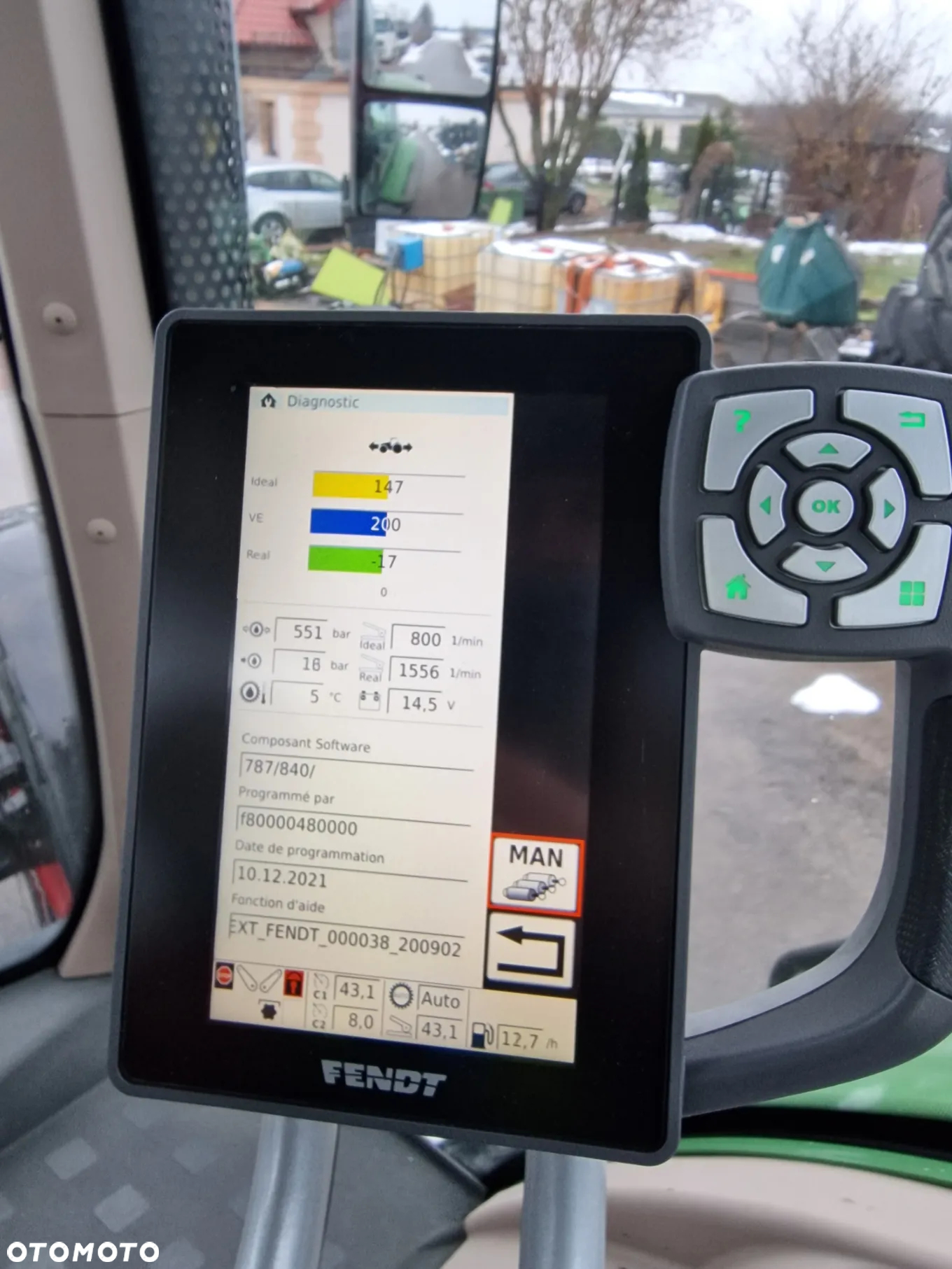 Fendt 822, 2013r., 220KM - 7