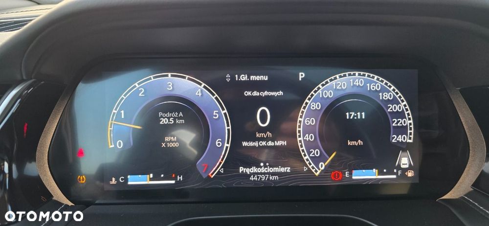 Jeep Grand Cherokee - 17