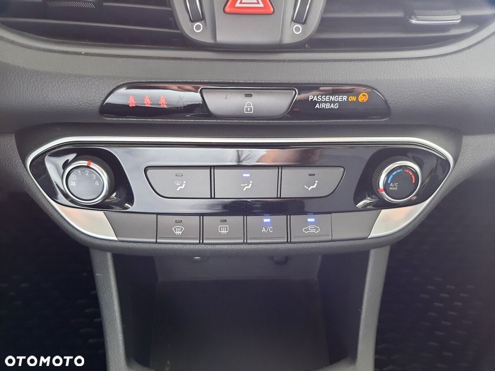 Hyundai i30 1.0 T-GDI Modern - 13