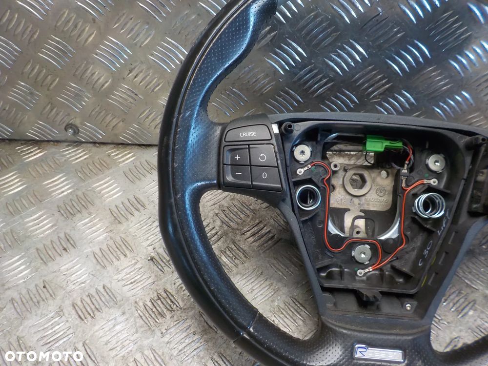 VOLVO C30 LIFT KIEROWNICA - 3