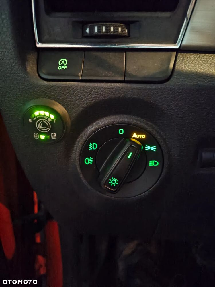 Skoda Fabia 1.0 Ambition - 7