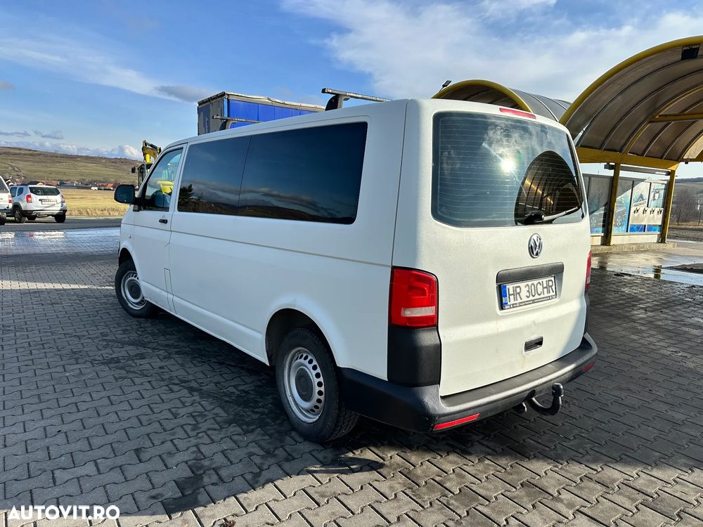 Volkswagen Caravelle - 3