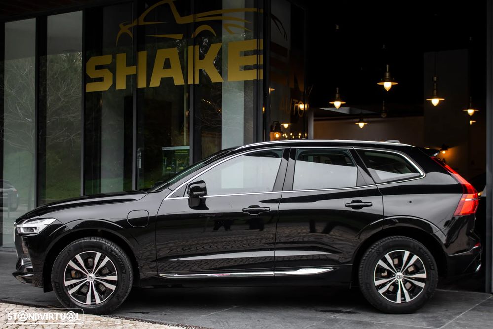 Volvo XC 60 2.0 T8 PHEV Momentum AWD - 2