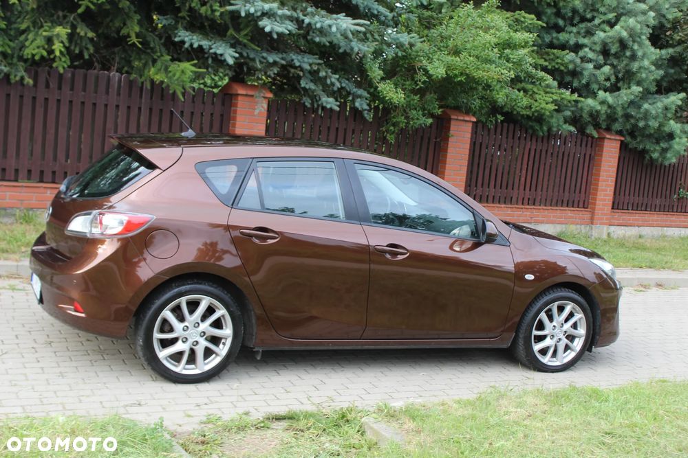 Mazda 3 - 6