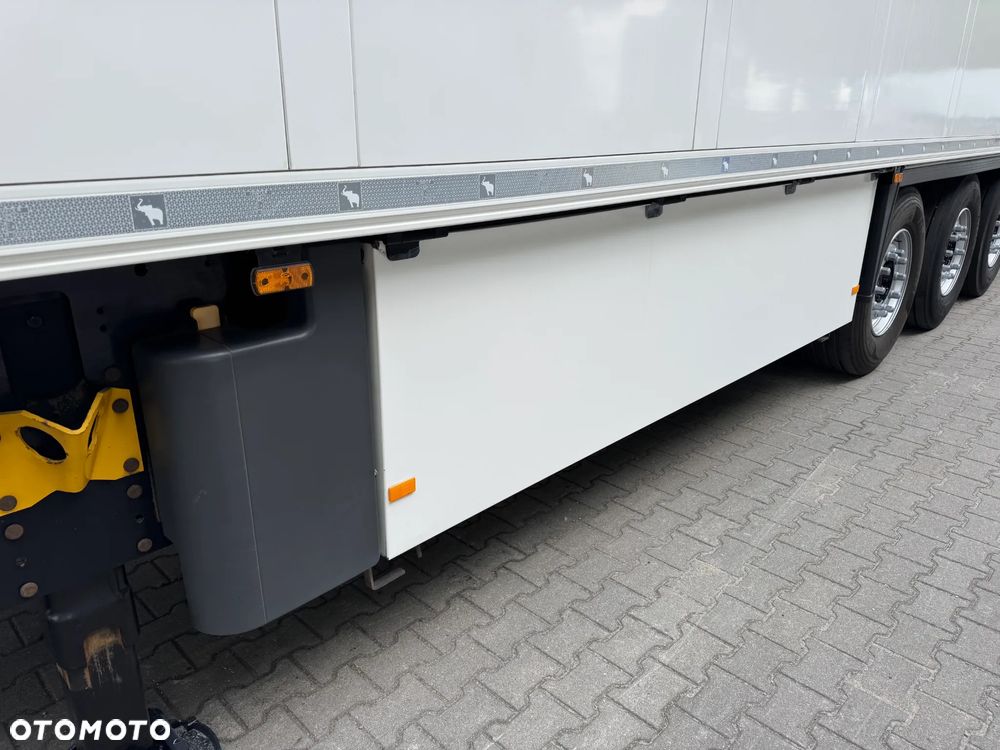 Schmitz Cargobull Multitemp. ,Doppelstock, Do farmacji,Thermo King SLXi Spectrum - 24
