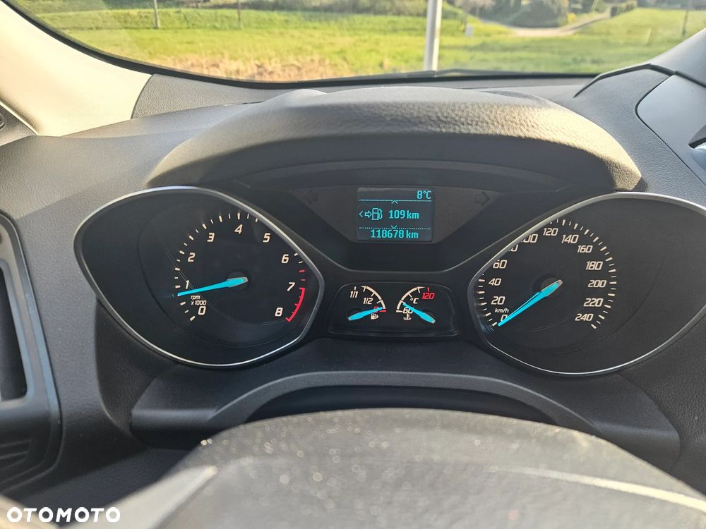 Ford Kuga 1.5 EcoBoost 2x4 Trend - 20