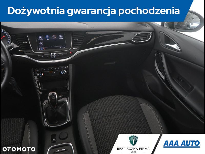 Opel Astra - 9