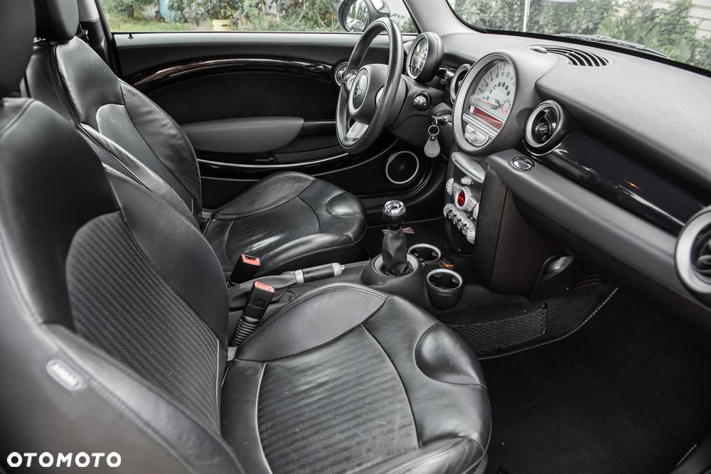 MINI Cooper 50 Camden - 18
