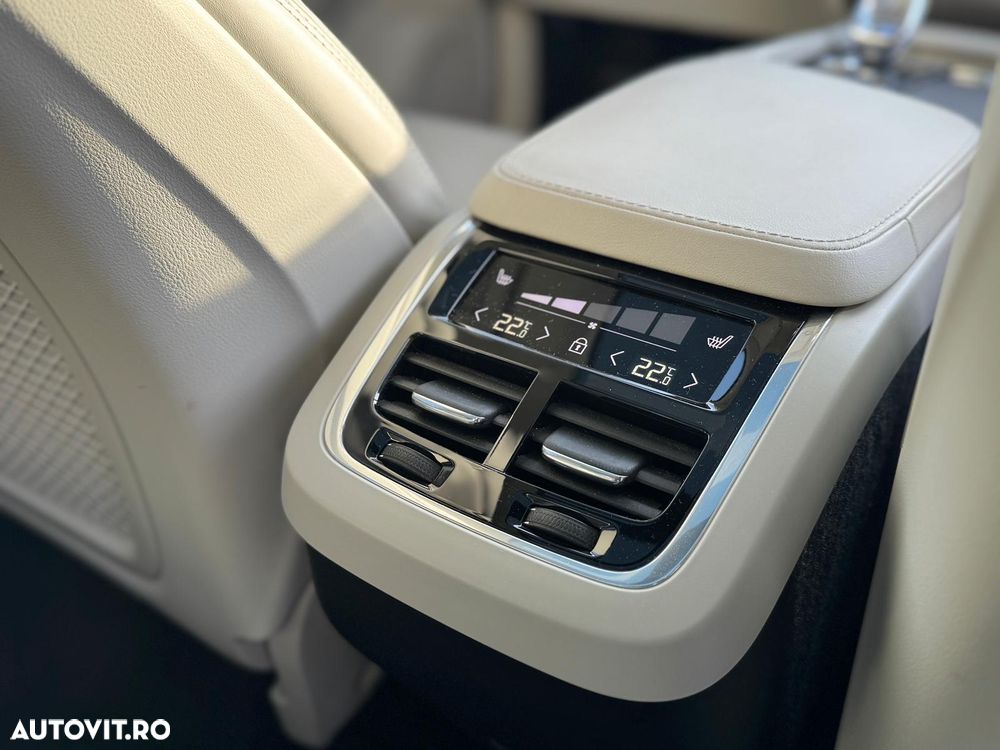Volvo XC 90 B5 MHEV AWD 7 locuri Ultimate Bright - 21
