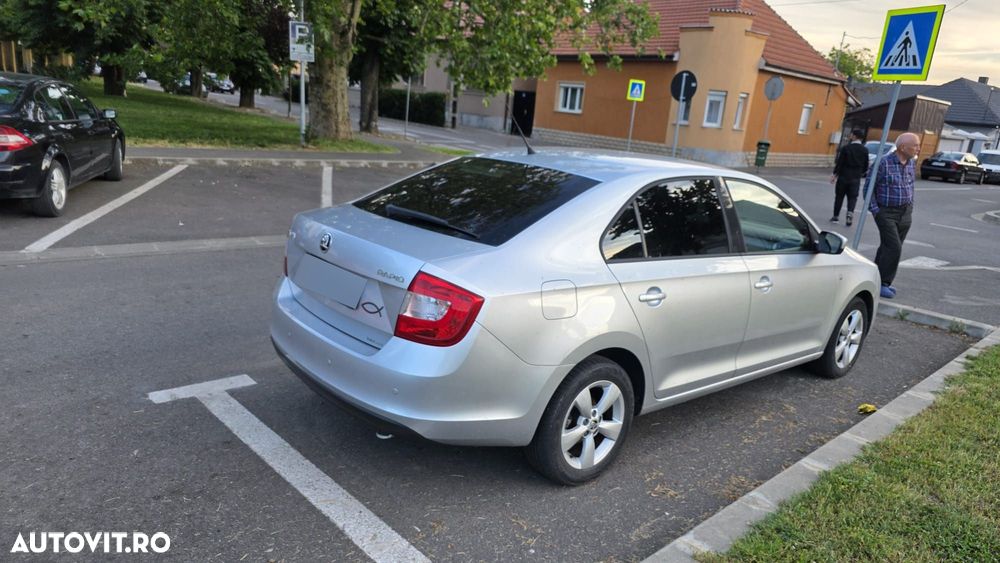 Skoda RAPID 1.2 TSI Ambition - 2