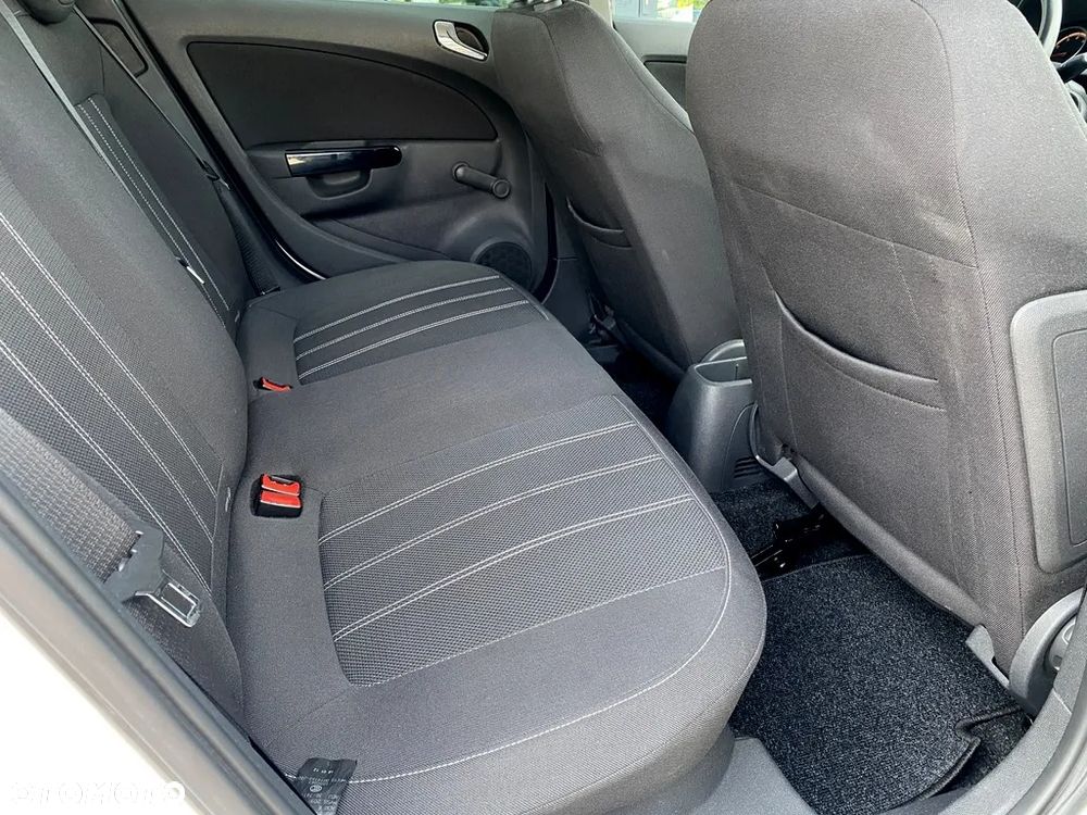 Opel Corsa 1.4 Color Edition - 9