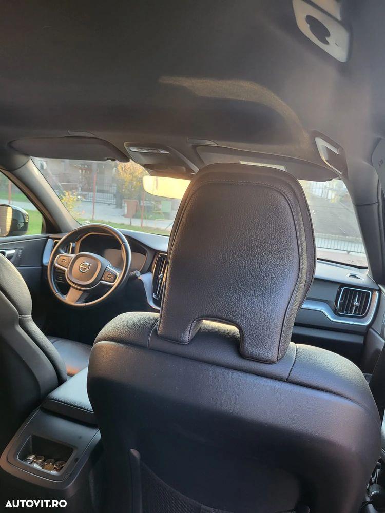 Volvo XC 60 D4 AWD Momentum - 8
