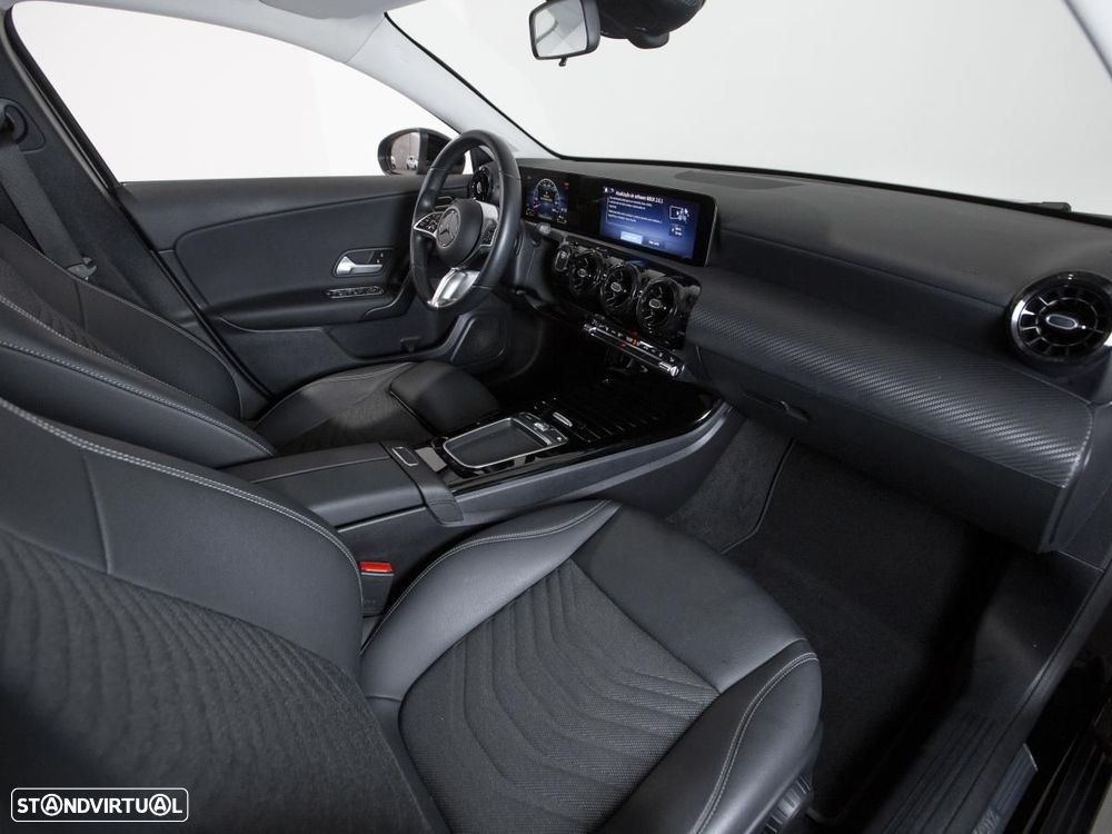 Mercedes-Benz A 250 e - 12