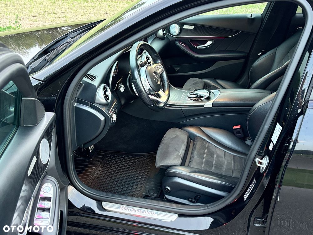 Mercedes-Benz Klasa C 220 d 9G-TRONIC AMG Line - 19