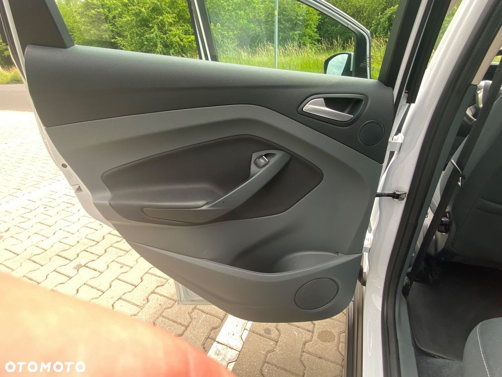 Ford C-MAX 1.6 TDCi Start-Stop-System Titanium - 20