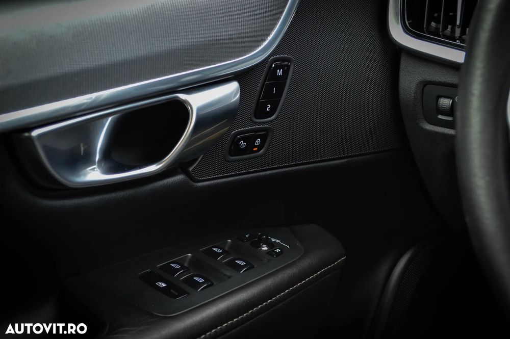 Volvo S90 D5 AWD Geartronic Inscription - 12