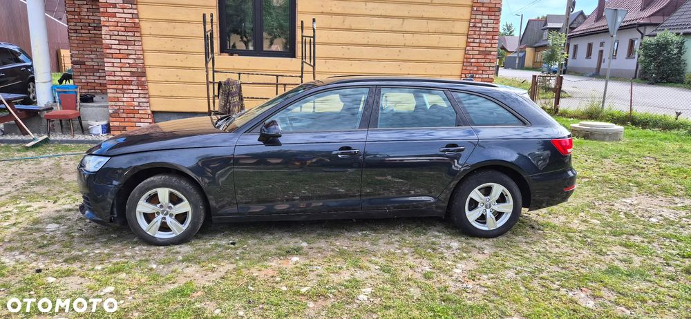 Audi A4 Avant - 2
