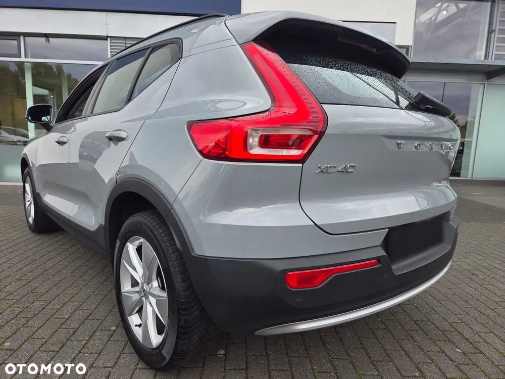 Volvo XC 40 - 4