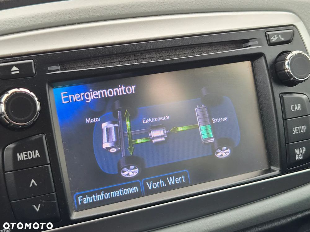 Toyota Yaris 1.5 VVT-i Lounge - 38