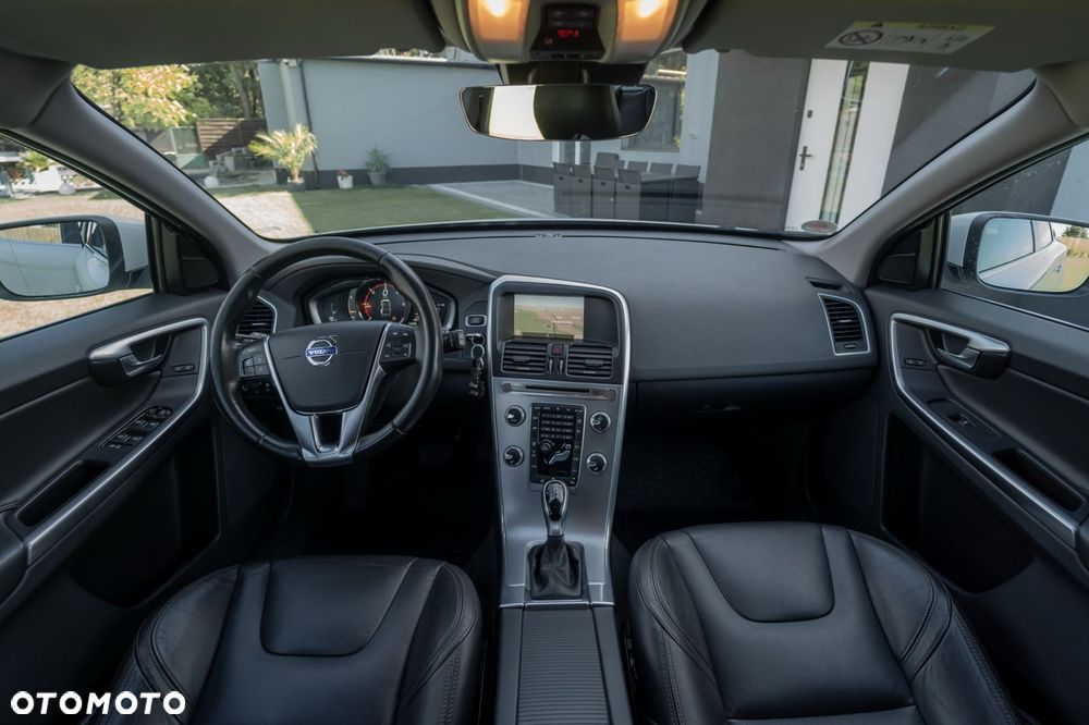 Volvo XC 60 D4 Geartronic Summum - 23