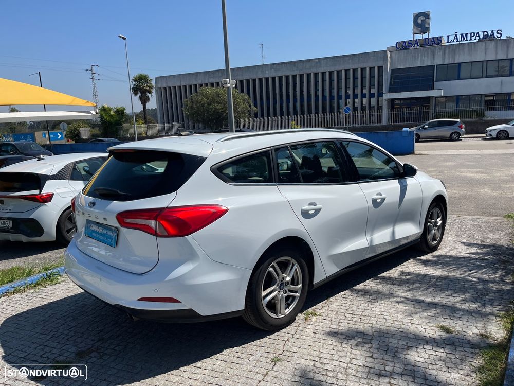 Ford Focus SW 1.5 TDCi EcoBlue Connected - 6