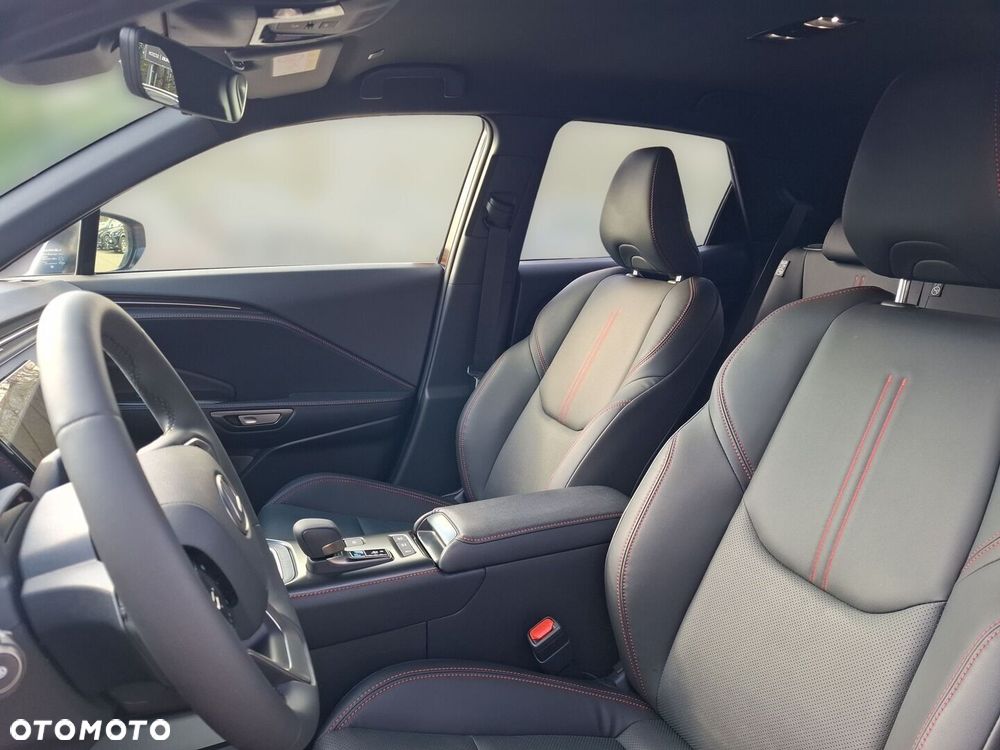 Lexus LBX 1.5 Hybrid Emotion - 18