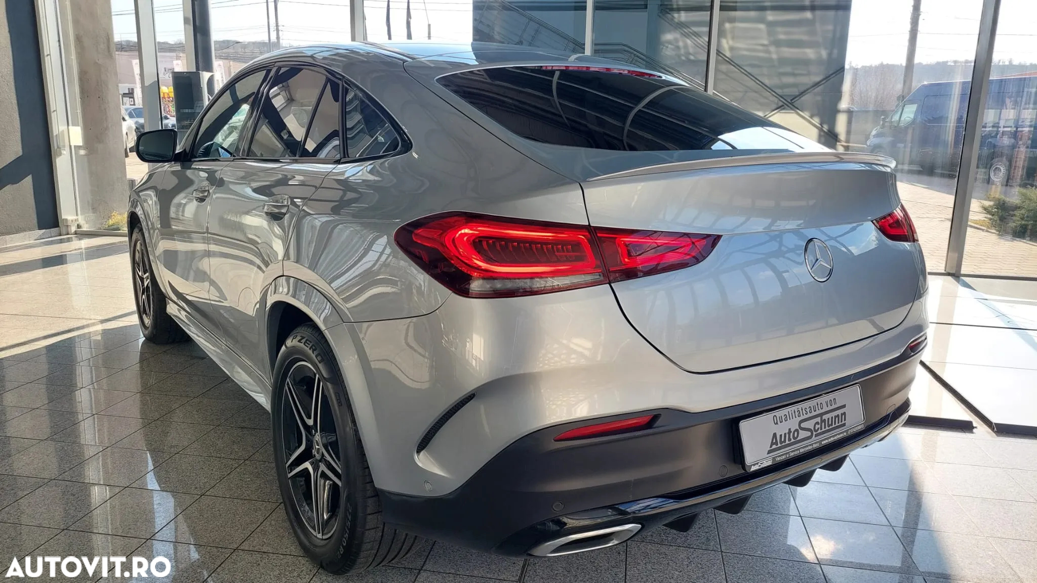Mercedes-Benz GLE 400 d 4Matic 9G-TRONIC AMG Line - 9