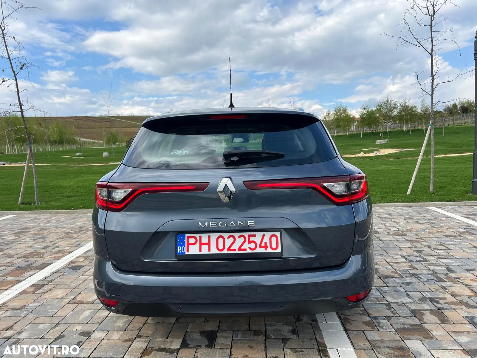 Renault Megane BLUE dCi EDC Intens - 5