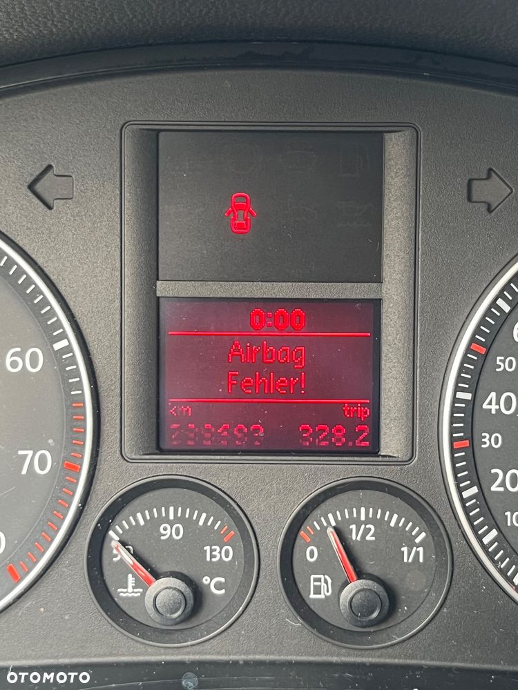 Volkswagen Golf 1.6 Q-Line - 12