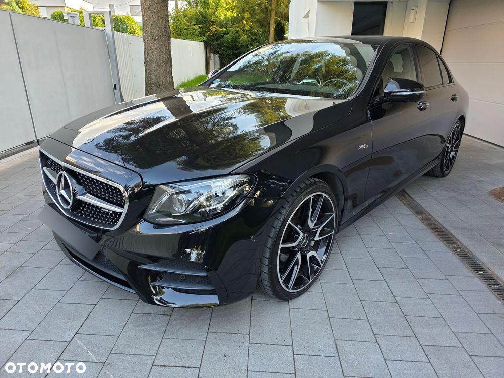 Mercedes-Benz Klasa E - 1