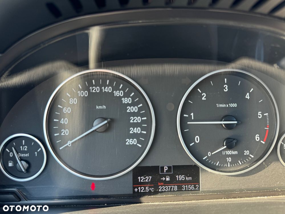 BMW X3 xDrive20d - 11