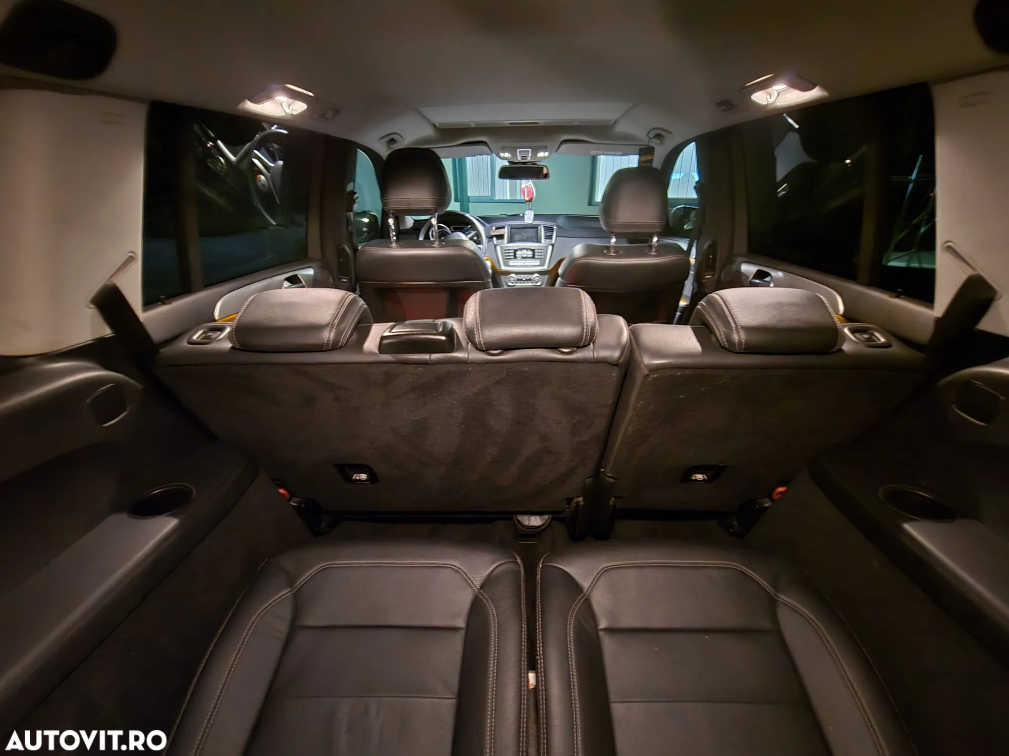 Mercedes-Benz GL 350 4MATIC BlueTec Aut. - 30