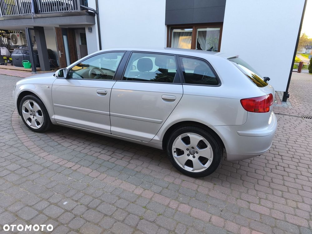 Audi A3 Sportback 1.6 Ambition - 10