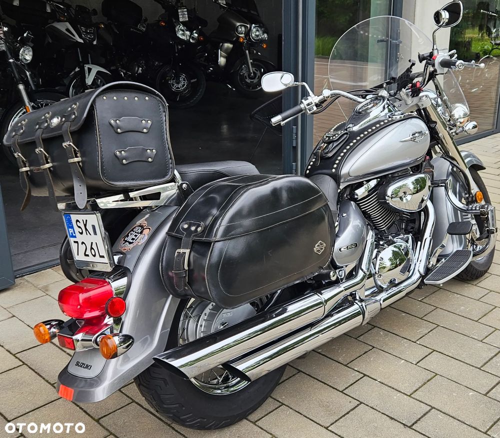 Suzuki VL 800 Volusia - Boulevard C50 - 8
