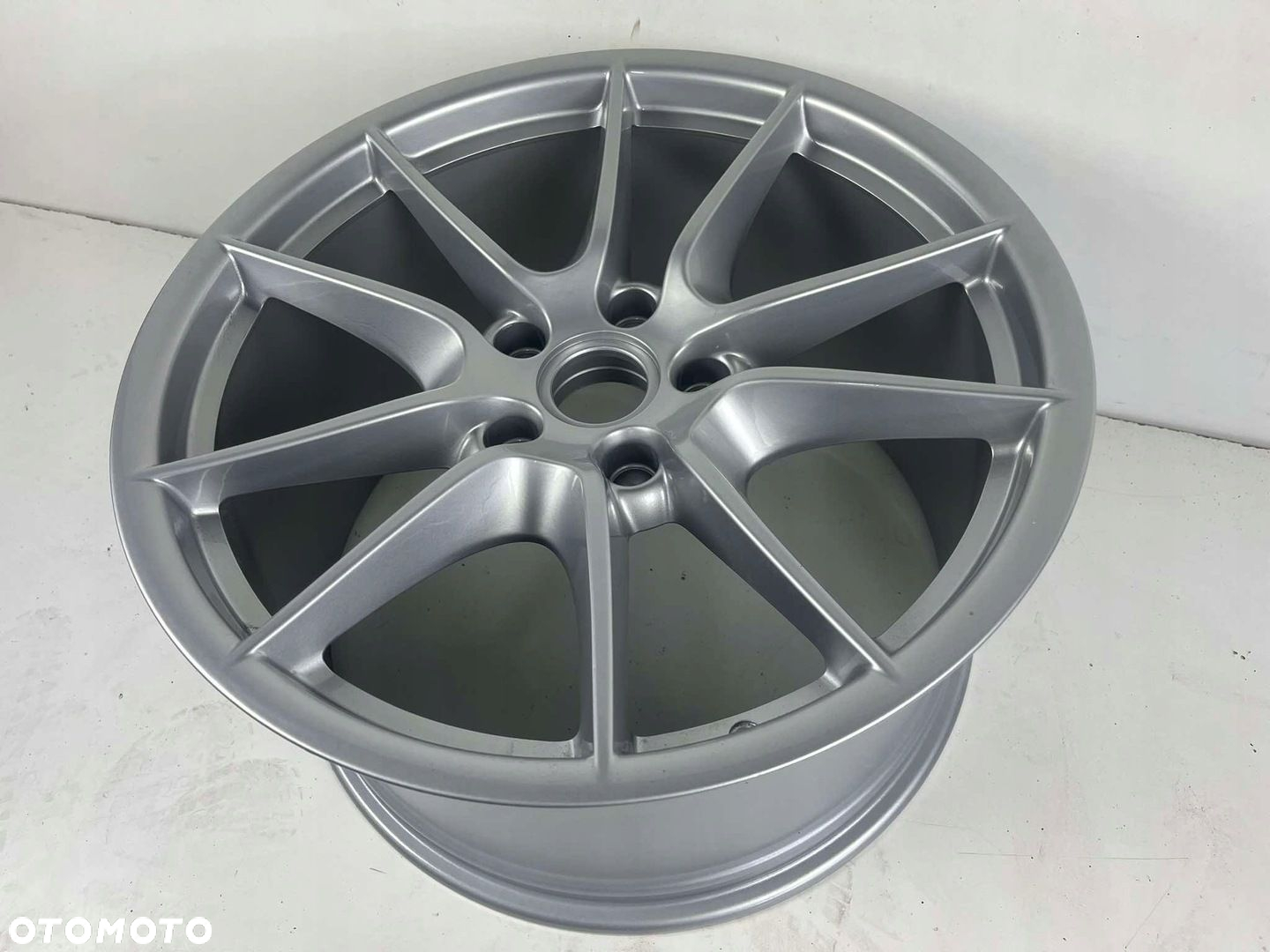 PORSCHE 911 CARRERA S 991 FELGA 11JX20 ET52 5X130 - 4