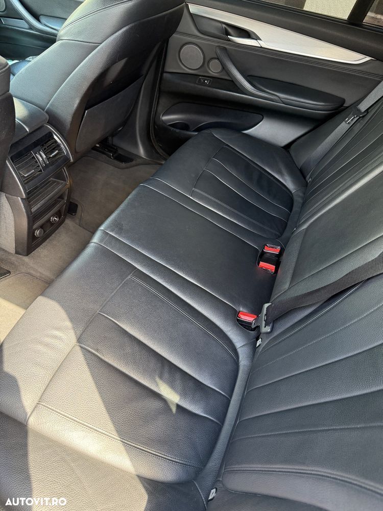 BMW X5 xDrive30d - 11