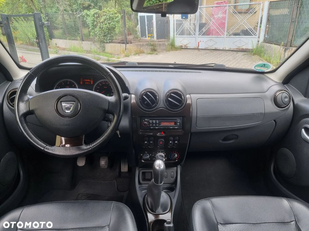 Dacia Duster 1.6 16V 4x2 Prestige - 8