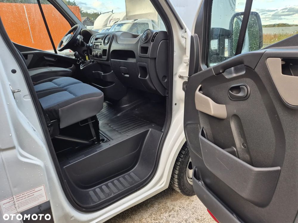Renault MASTER 2.3 - 7