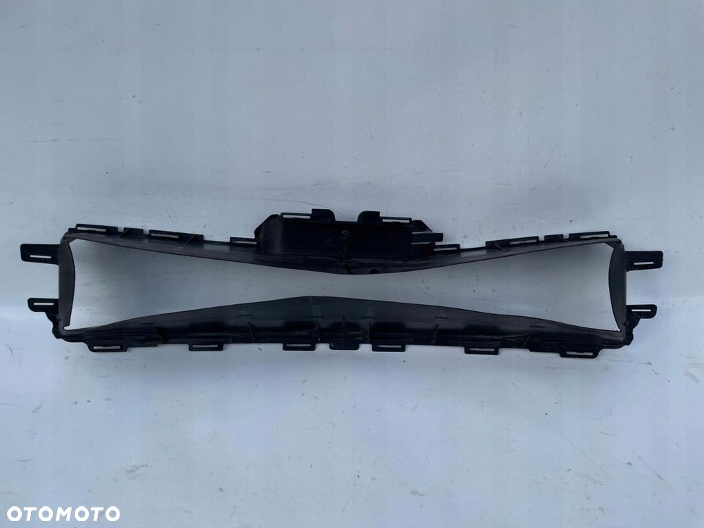 KIEROWNICA POWIETRZA WLOT AUDI E- TRON 4KE121285 - 5