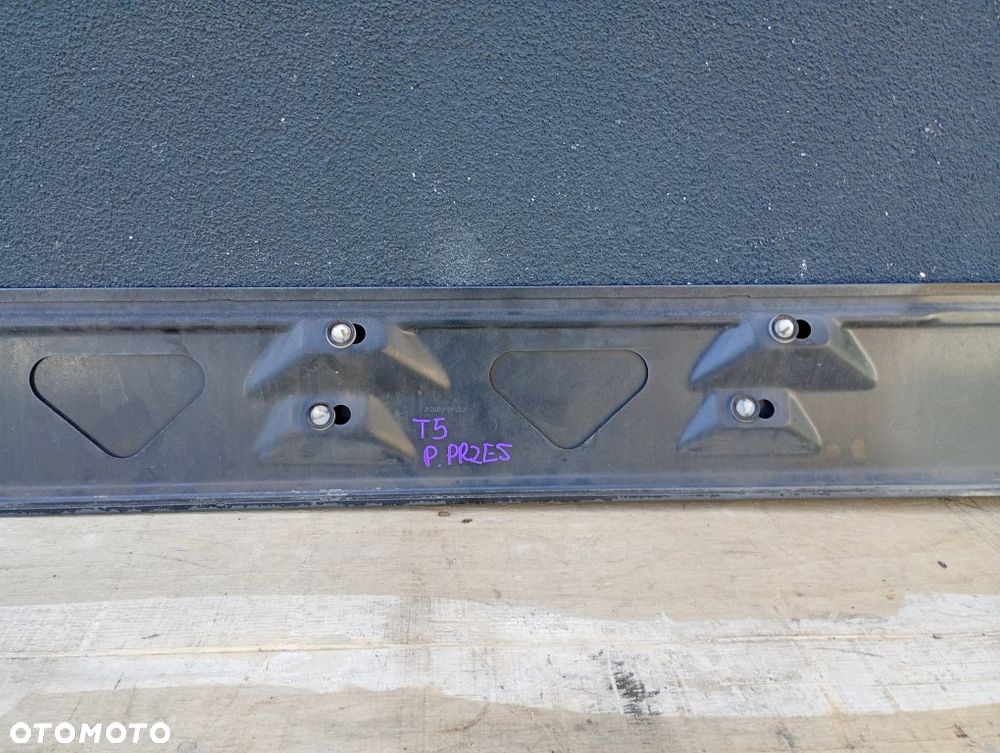 listwa maskownica prowadnicy rvw transporter T5 multivan caravelle 7H1843796H - 7