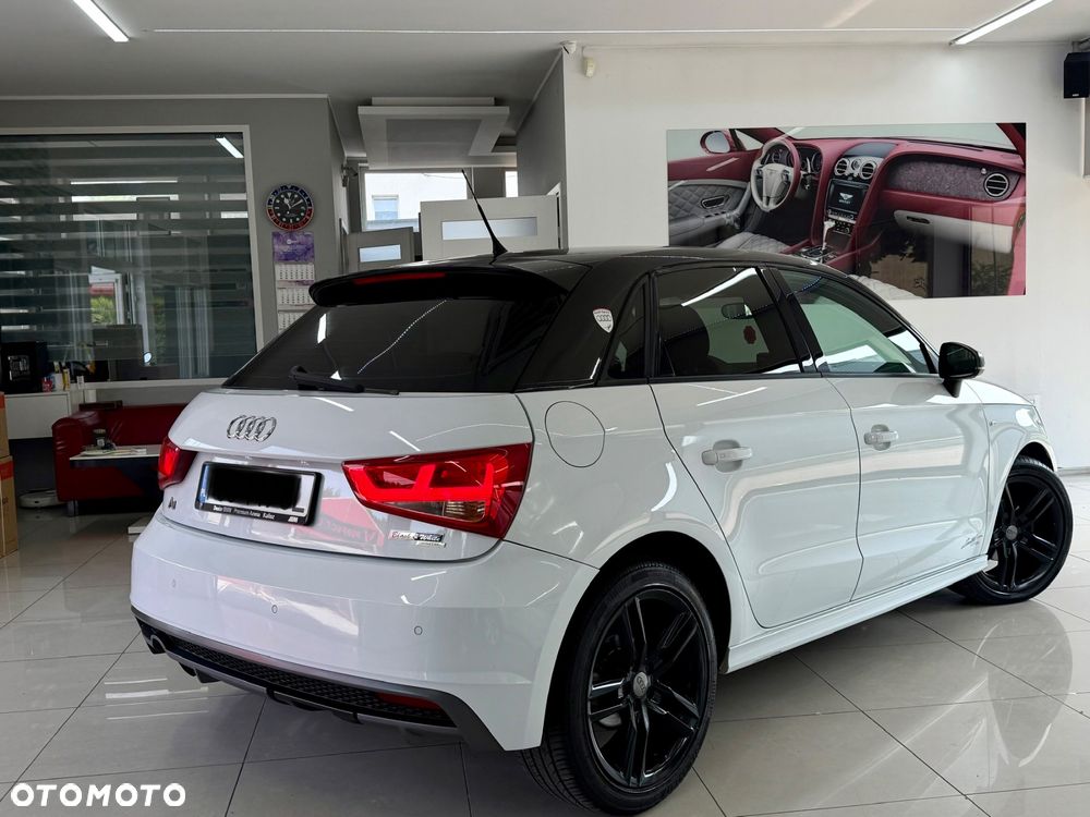 Audi A1 Sportback 1.2 TFSI S line edition m S line Sportpaket - 4