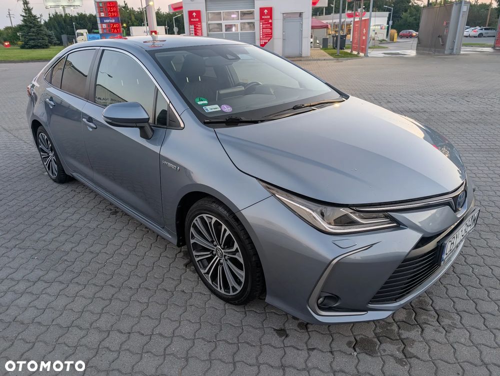 Toyota Corolla - 1
