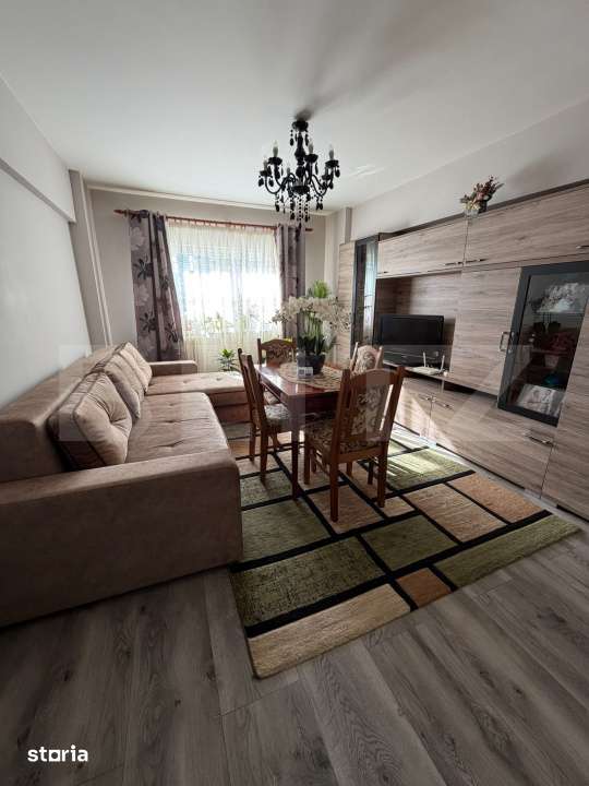 Apartament 4 camere decomandate, 82 mp, lift nou, zona Flora Manastur — fotografia 1