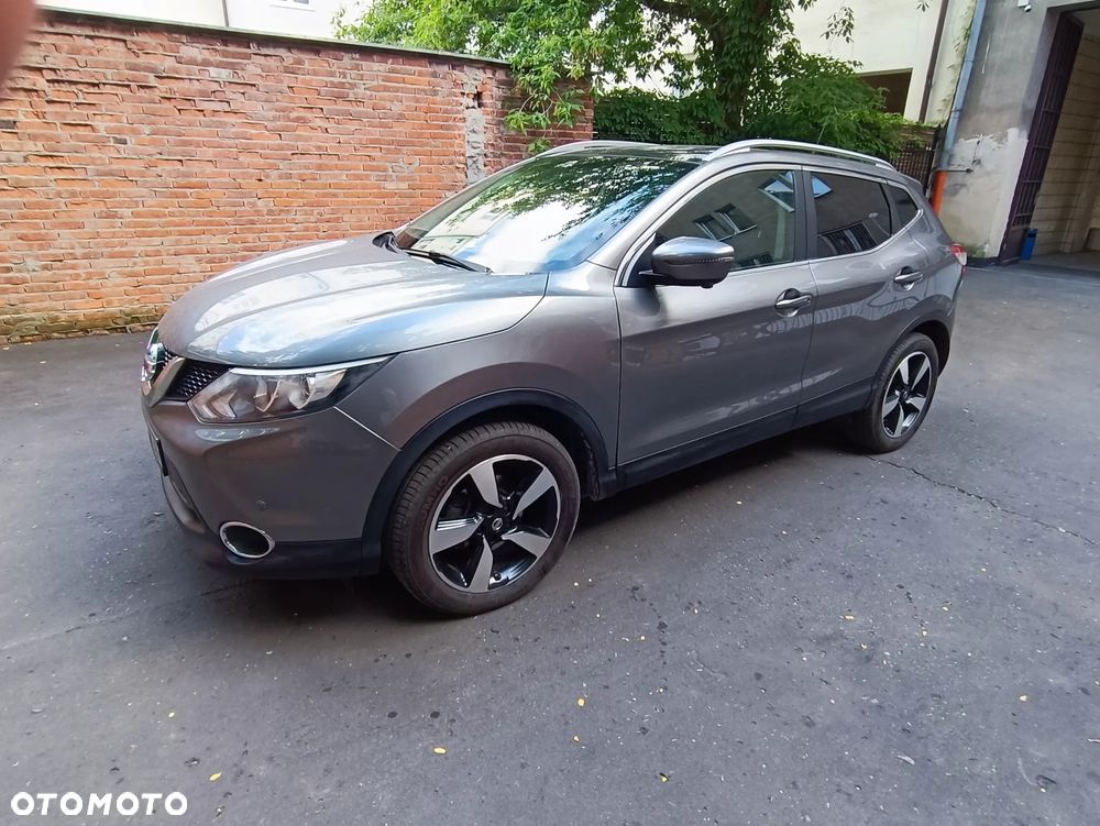 Nissan Qashqai 1.2 DIG-T N-Connecta EU6 - 1