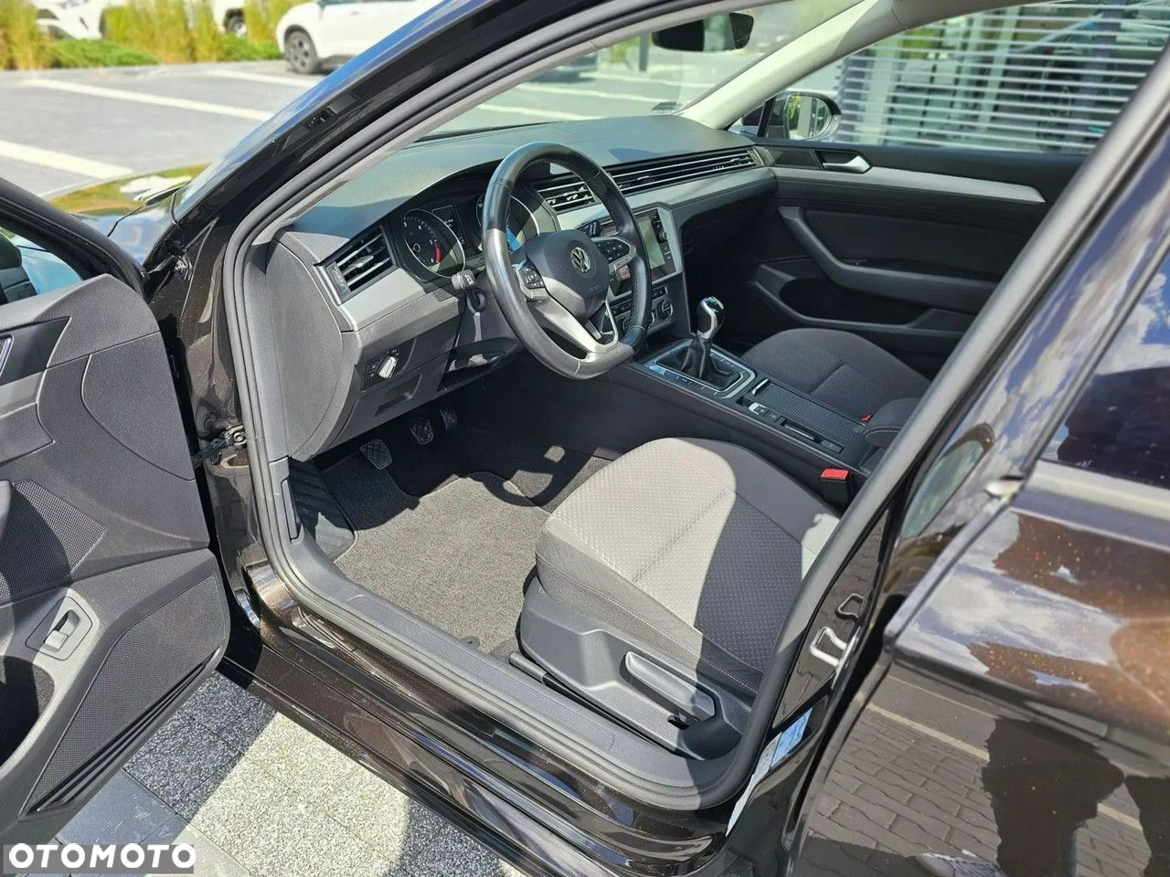Volkswagen Passat - 24