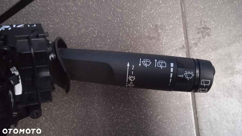 Manetka przełącznik świateł kierunkowskazów taśma Opel Astra J IV 20817720 20941131 13579487 - 4