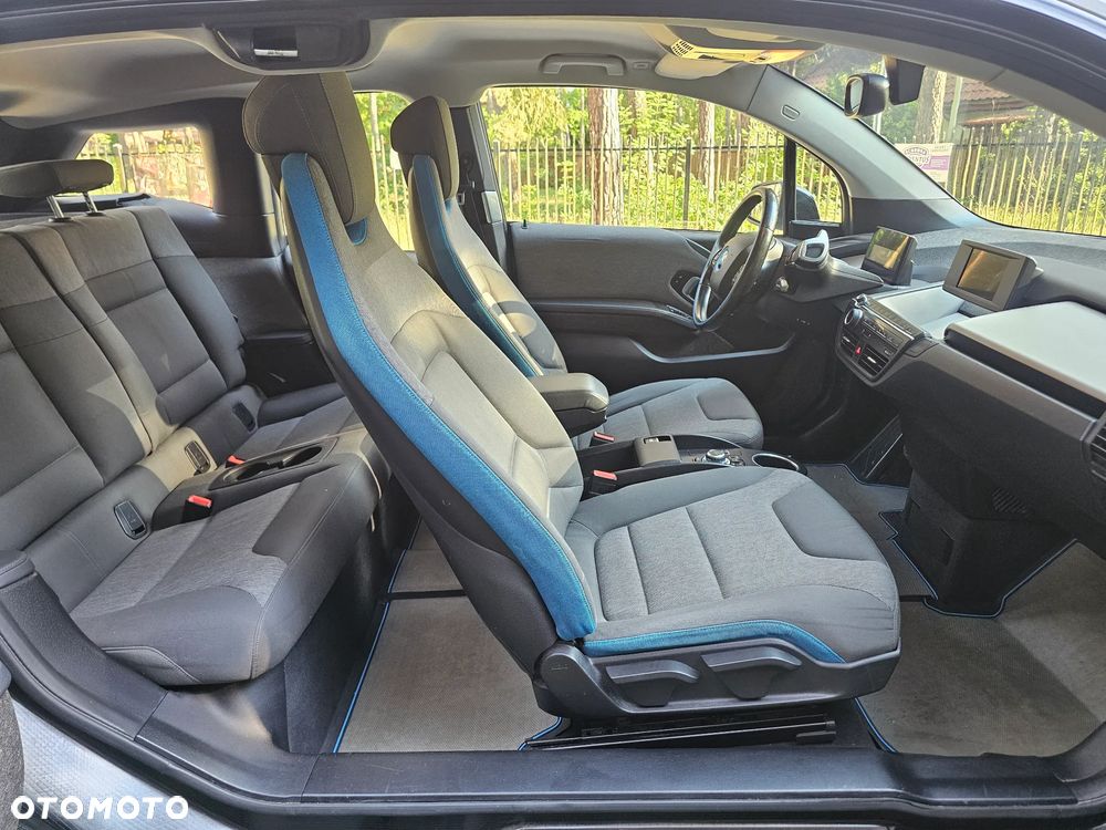 BMW i3 (60 Ah) - 12
