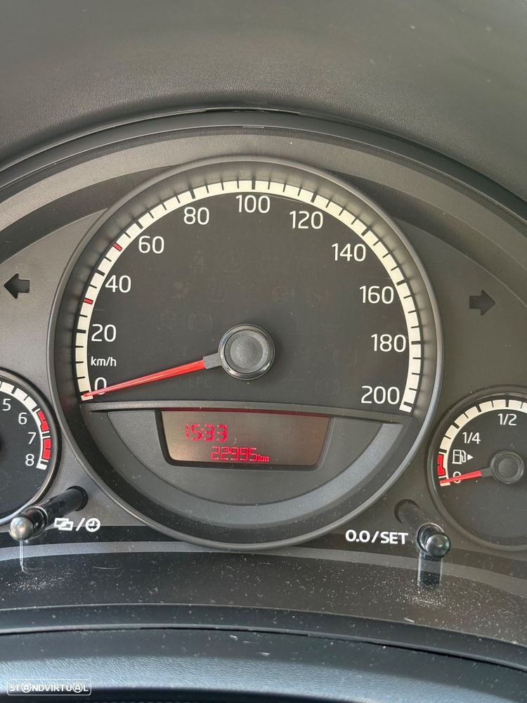 VW Up! 1.0 BlueMotion Move - 11