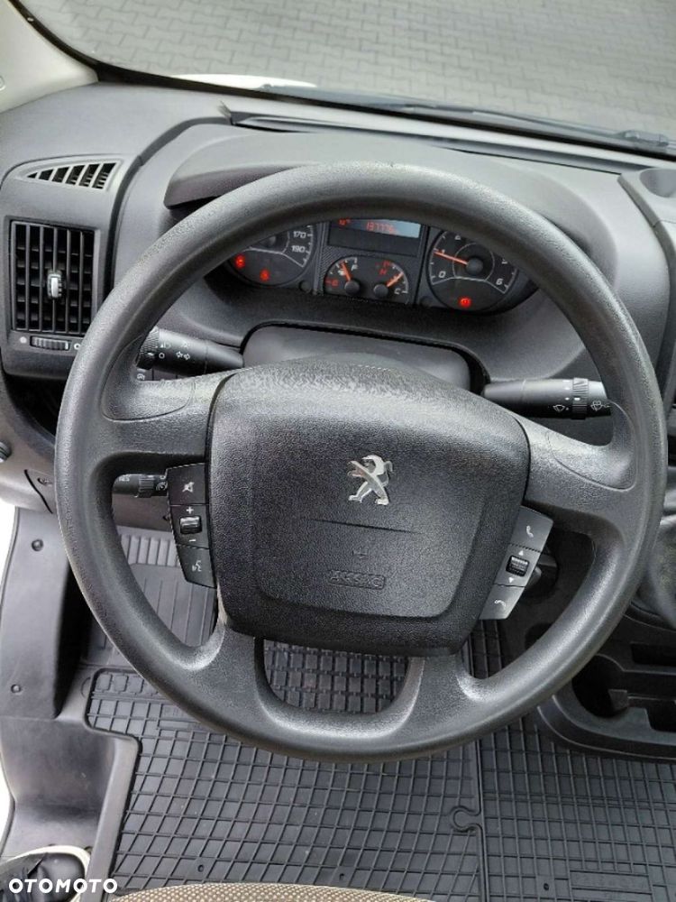 Peugeot BOXER - 12