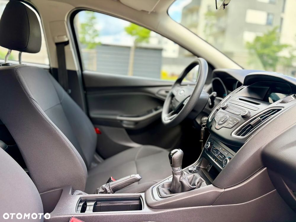 Ford Focus 1.0 EcoBoost 99g Gold X (Trend) - 9